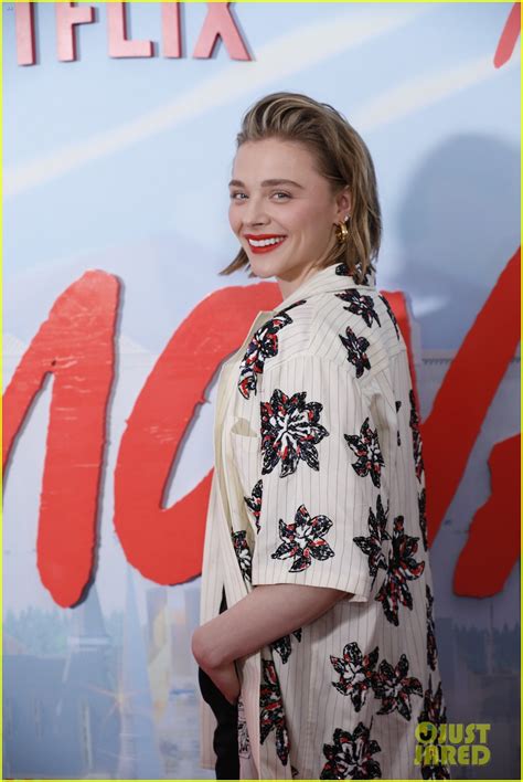 11,001 Chloe Grace Moretz Pictures .